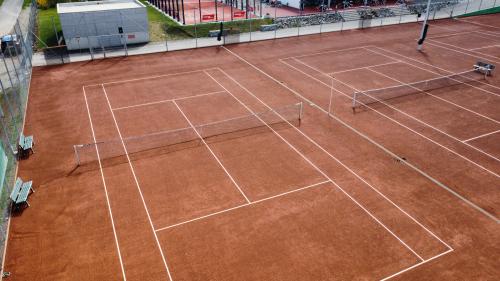 Tennisplätze ab 24.04.2022  geöffnet